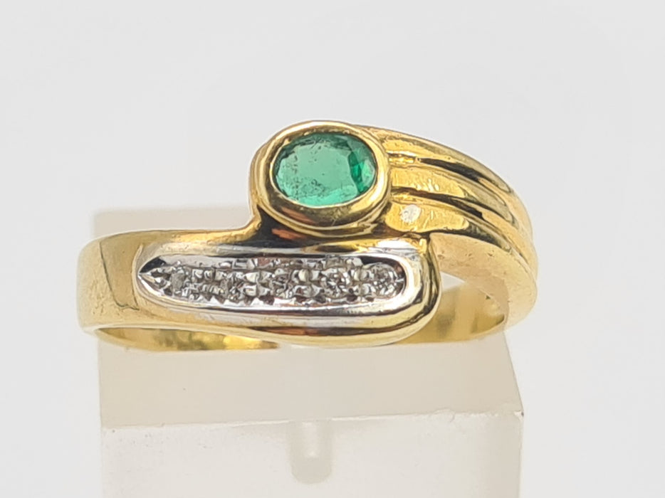 6290 Vintage: 18ct Gold Emerald Diamonds Snake Head Ring
