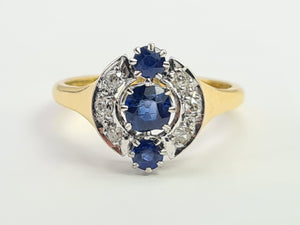 9102: Antique: 18ct Gold Art Deco Cornflower Blue Sapphires Diamonds Geometric Set Ring - almost 100 years