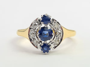 9102: Antique: 18ct Gold Art Deco Cornflower Blue Sapphires Diamonds Geometric Set Ring - almost 100 years