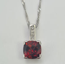 Load image into Gallery viewer, A0198: Vintage: 9ct White Gold Chain (45cm) Round Cut Garnet Diamonds Pendant- crisp, clean combination
