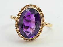 Load image into Gallery viewer, 0063: Vintage: 9ct Gold Rich Purple Amethyst Solitaire- Date Mark 1974
