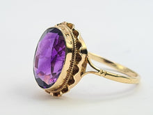 Load image into Gallery viewer, 0063: Vintage: 9ct Gold Rich Purple Amethyst Solitaire- Date Mark 1974
