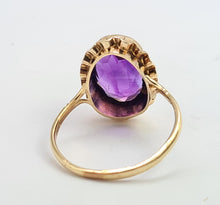 Load image into Gallery viewer, 0063: Vintage: 9ct Gold Rich Purple Amethyst Solitaire- Date Mark 1974
