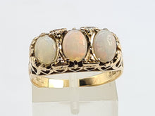 Load image into Gallery viewer, 0170: Vintage: 9ct Gold Cabochon White Opal Trilogy Ring- Date Mark 1974 -50 years old
