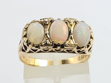 Load image into Gallery viewer, 0170: Vintage: 9ct Gold Cabochon White Opal Trilogy Ring- Date Mark 1974 -50 years old
