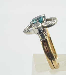 0186: Vintage: Substantial 9ct gold Swiss Blue Topaz Diamonds abstract Cocktail Ring