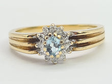 Load image into Gallery viewer, 0326: Vintage: 9ct Gold Blue Aquamarine 12 Diamonds Daisy Ring- sparkling beauty
