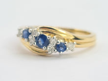 Load image into Gallery viewer, 0328: Vintage: 14ct Gold Cornflower Blue Sapphires Diamonds Ring
