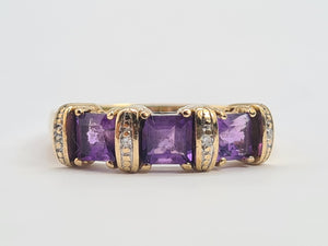 0345: Vintage: 9ct Gold Rich Purple Amethyst Trilogy Diamonds Dress Ring-