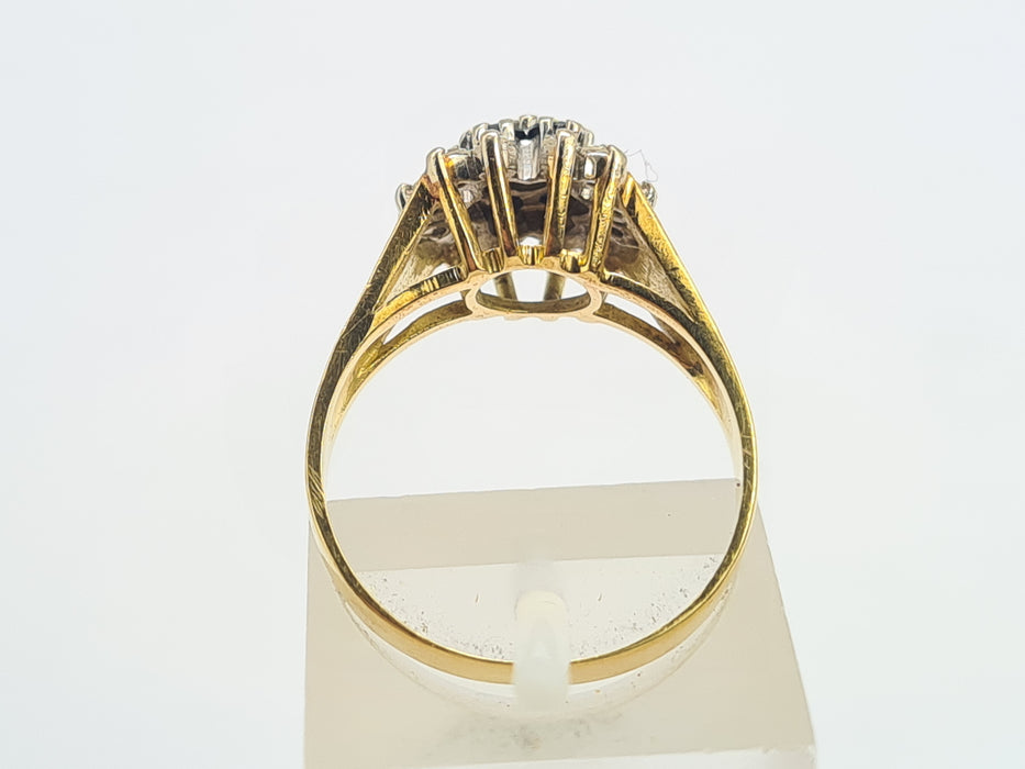 6065 Vintage: 18ct Yellow Gold French Blue Sapphire & Diamond Flower Head Ring — From 1960s
