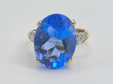 Load image into Gallery viewer, 0278: Vintage: 9ct Gold Large Vivid Iolite Diamonds Cocktail Ring- heavenly blue statement piece
