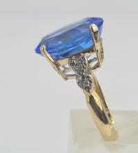 Load image into Gallery viewer, 0278: Vintage: 9ct Gold Large Vivid Iolite Diamonds Cocktail Ring- heavenly blue statement piece
