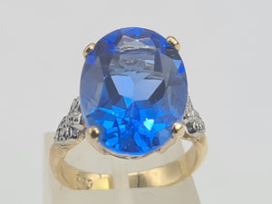 0278: Vintage: 9ct Gold Large Vivid Iolite Diamonds Cocktail Ring- heavenly blue statement piece