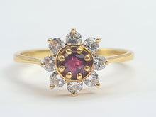 Load image into Gallery viewer, 0300: Vintage: 18ct Gold Rich Red Ruby 8 Diamonds (0.4ct) Daisy Ring- superb, sparkling, beauty
