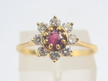 Load image into Gallery viewer, 0300: Vintage: 18ct Gold Rich Red Ruby 8 Diamonds (0.4ct) Daisy Ring- superb, sparkling, beauty
