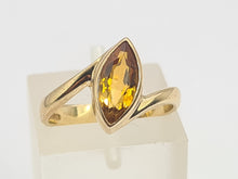 Load image into Gallery viewer, 0317: Vintage: 9ct Gold Marquise Cut Orange Citrine Solitaire Ring- dramatic
