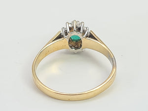 0234: Vintage: Petite 9ct Gold Emerald 12 Diamonds Cluster Ring