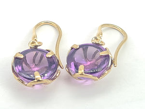 0228: Vintage: 9ct Gold Round Cut Lilac Amethyst Earrings -Lovely cut and colours