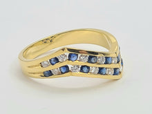 Load image into Gallery viewer, 0260: Vintage: 18ct Gold Cornflower Blue Sapphires Diamonds Wishbone/Stacker Ring
