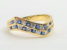 Load image into Gallery viewer, 0260: Vintage: 18ct Gold Cornflower Blue Sapphires Diamonds Wishbone/Stacker Ring
