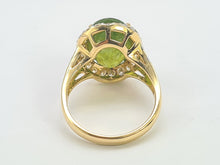 Load image into Gallery viewer, 0023: Vintage: 18ct Gold Voluptuous Peridot Brilliant Cut Diamonds Cluster Ring
