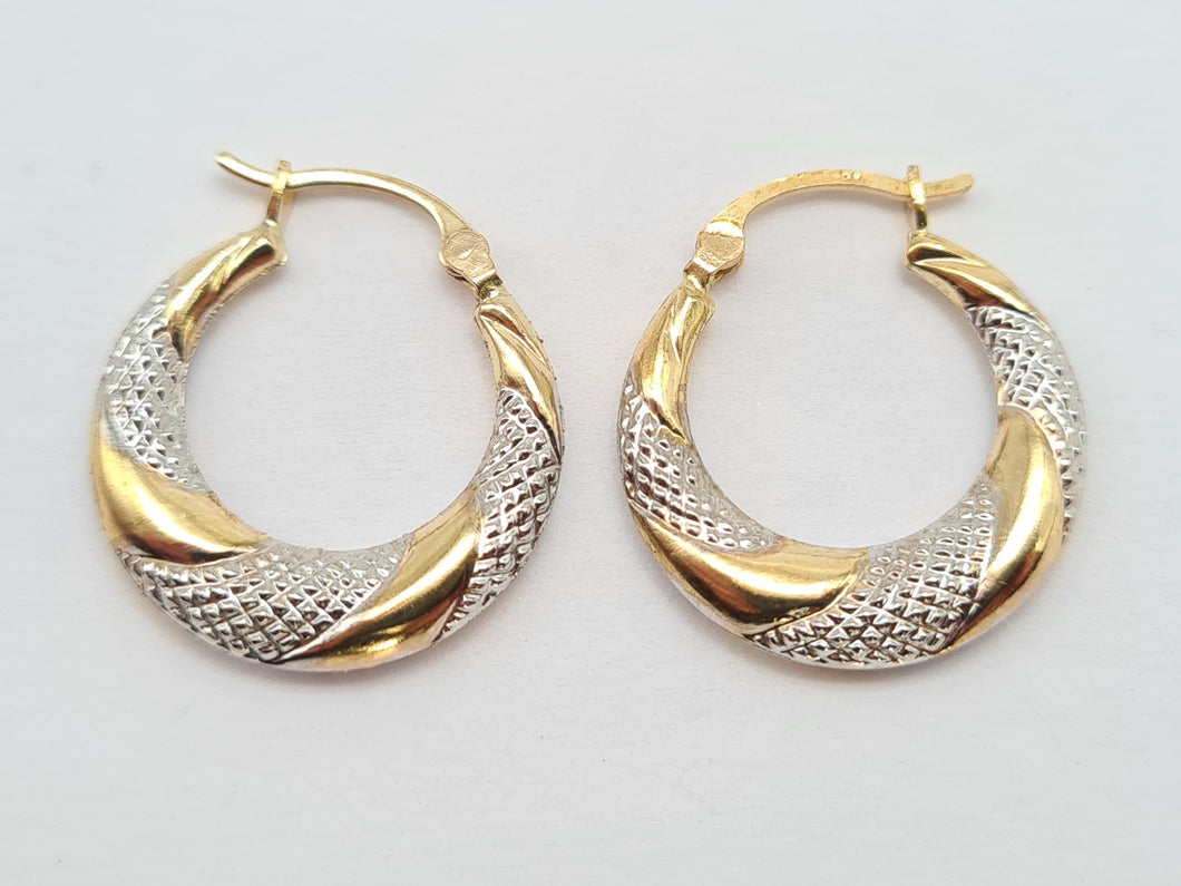 0442: Vintage: 9ct Gold Mixed Gold Hooped Earrings