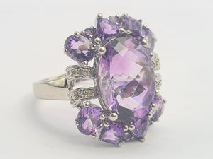 0309: Vintage: Statement 9ct White Gold Lilac Amethysts Diamonds Cocktail Ring-