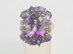 0309: Vintage: Statement 9ct White Gold Lilac Amethysts Diamonds Cocktail Ring-