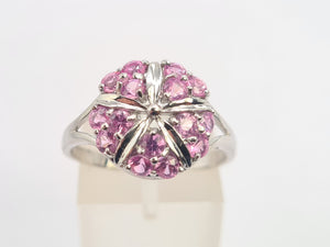 0272: Vintage: 18ct White Gold 15 Pink Sapphires Cocktail Ring- Barbie Eye Candy-