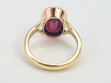 Load image into Gallery viewer, 0107: Vintage: 9ct Yellow &amp; Rose Gold Oval Almandine Garnet Ring- Date-Mark 1972
