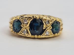 0455: Vintage: 18ct Gold Australian Blue Sapphires Diamonds Statement Ring- Date Mark 1972