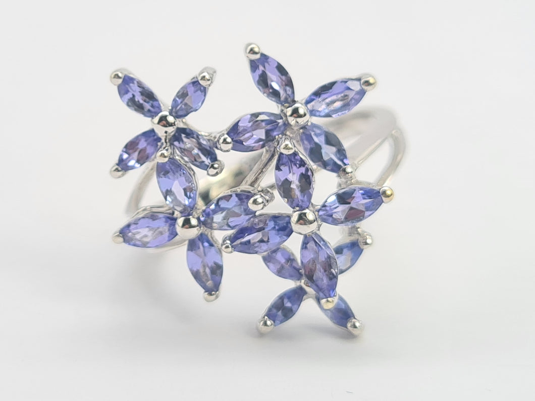 0461: Vintage: 9ct White Gold Marquise Cut Tanzanites Floral Cocktail Ring-FAB