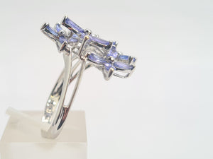 0461: Vintage: 9ct White Gold Marquise Cut Tanzanites Floral Cocktail Ring-FAB