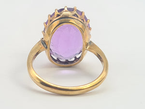 0493: Vintage: 9ct Gold Large Lilac Amethyst Cocktail Ring