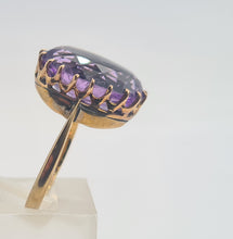 Load image into Gallery viewer, 0493: Vintage: 9ct Gold Large Lilac Amethyst Cocktail Ring
