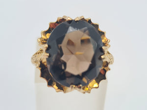 0498: Vintage: 9ct Gold Large Cognac Quartz Ring- Date Mark 1972