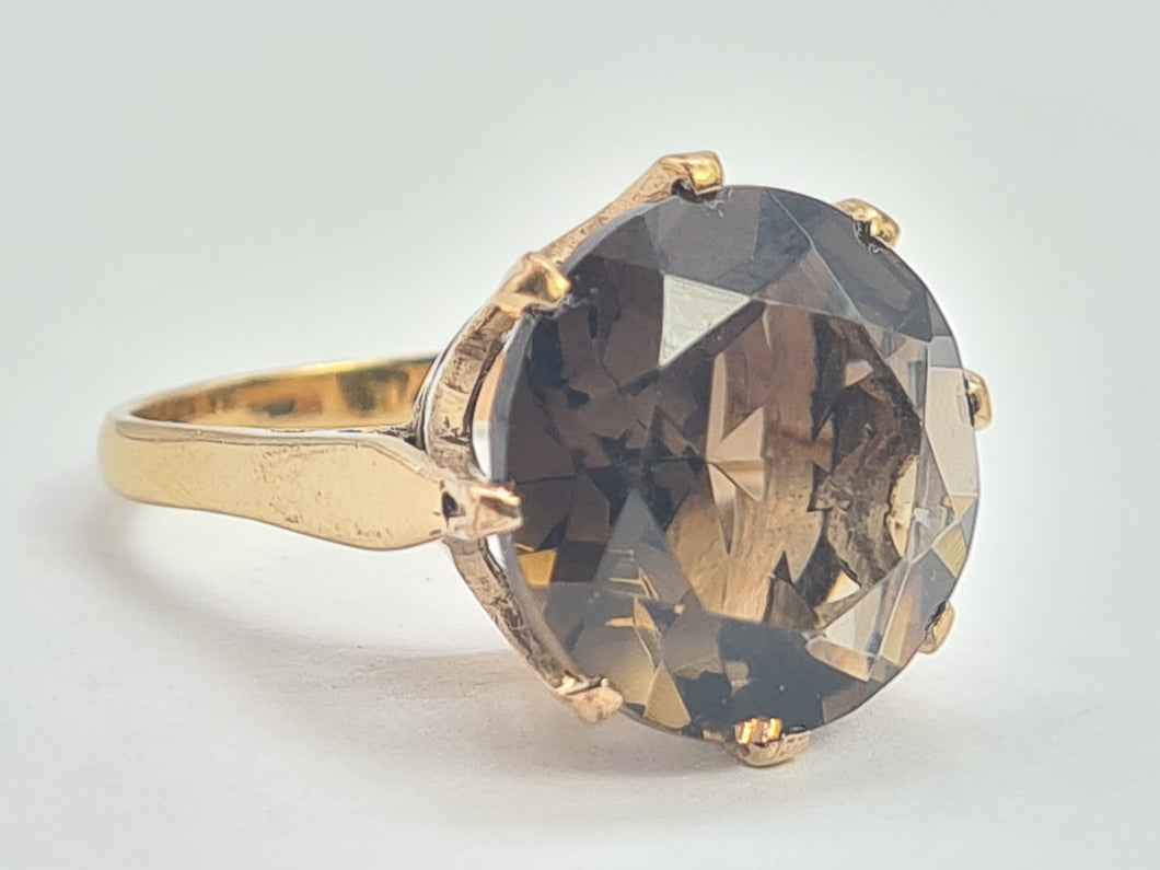 Vintage: Large 9ct Round Cut Smokey Quartz Ring