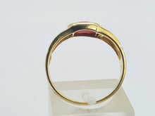 Load image into Gallery viewer, 0402: Vintage: 14ct Gold Geometric Set Red Cabochon Coral Signet Ring
