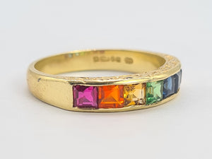 0411: Vintage: 18ct Gold 7 Gemstones Channel Set Stacker/Dress Ring- vivid, vibrant, rainbow