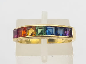 0411: Vintage: 18ct Gold 7 Gemstones Channel Set Stacker/Dress Ring- vivid, vibrant, rainbow