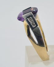 Load image into Gallery viewer, 0425: Vintage: 14ct Yellow &amp; White Gold Amethyst Diamonds Statement Ring
