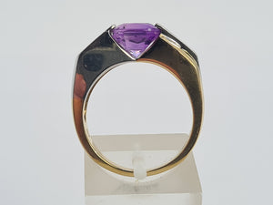 0425: Vintage: 14ct Yellow & White Gold Amethyst Diamonds Statement Ring