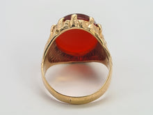 Load image into Gallery viewer, 0486: Vintage: Large Heavy 9ct Gold Red Onyx Signet Ring- Date Mark 1970
