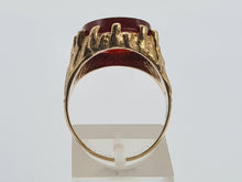 Load image into Gallery viewer, 0486: Vintage: Large Heavy 9ct Gold Red Onyx Signet Ring- Date Mark 1970
