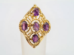 0409: Vintage: 14ct Gold Purple Amethysts Openwork Set Cocktail Ring