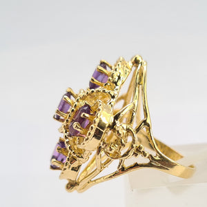 0409: Vintage: 14ct Gold Purple Amethysts Openwork Set Cocktail Ring