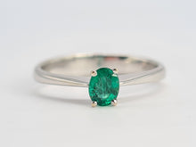 Load image into Gallery viewer, 0421: Vintage: 18ct White Gold Emerald Solitaire Dress/Stacker
