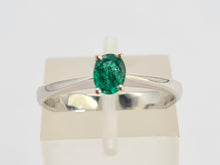 Load image into Gallery viewer, 0421: Vintage: 18ct White Gold Emerald Solitaire Dress/Stacker
