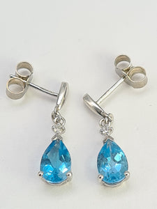 0547: Vintage: 9ct White Gold Pear Cut Swiss Blue Topaz Diamonds Stud Drop Earrings - lovely