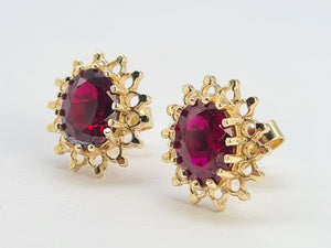 0548: Vintage: 9ct Gold Rich Red Garnet Openwork Earrings- joyous